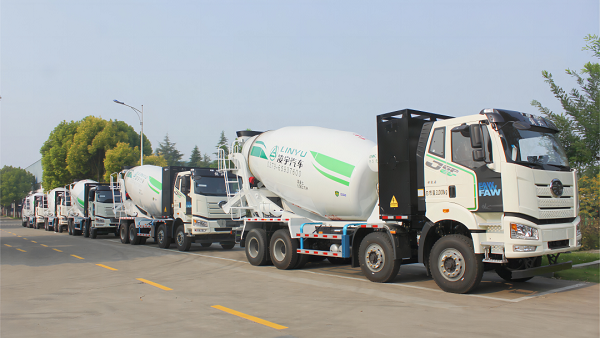 【重卡新聞】12月重卡銷5萬輛，2023年全年重卡銷量成績新鮮出爐！