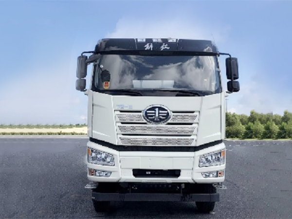 國六基建，賺錢有“拌”法，全勤就選它