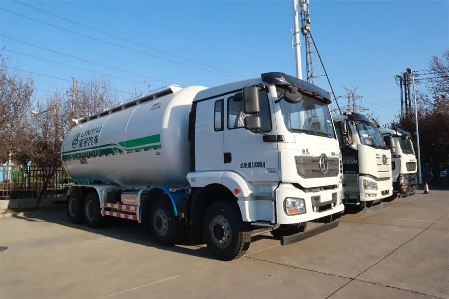 【重卡新聞】連續(xù)上漲！3月重卡銷近10萬(wàn)輛！